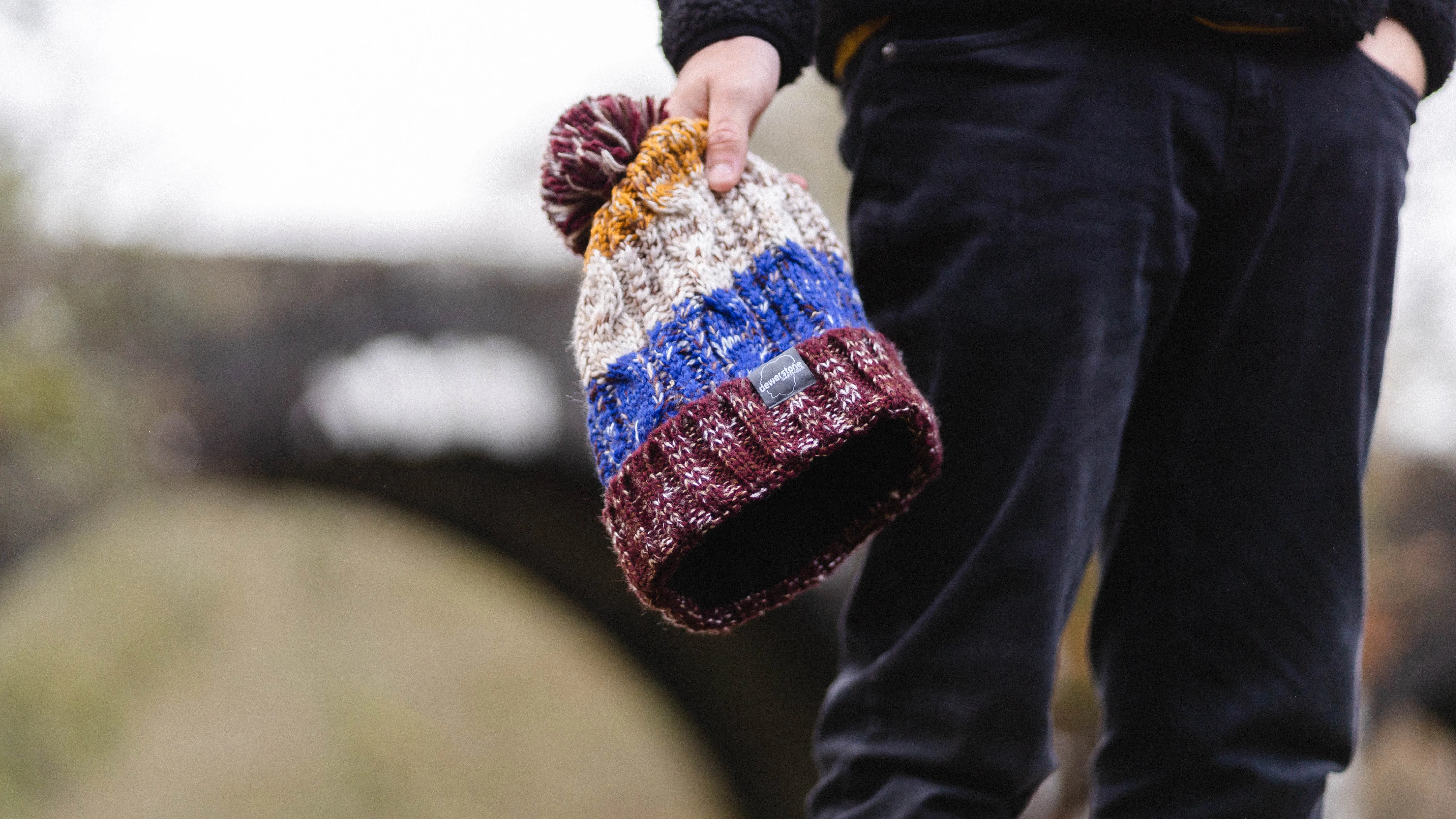 Chunky Knit Beanie - Brown / Blue