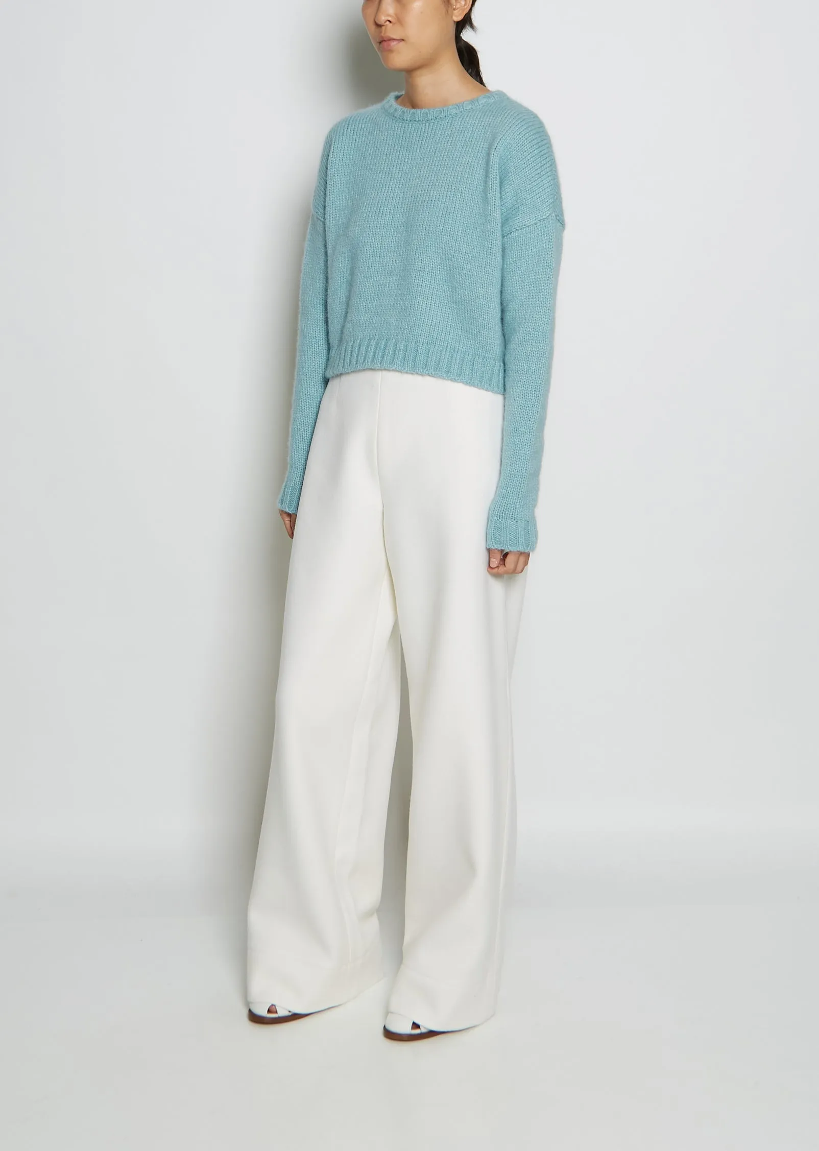 Cropped Pull Alpaca Sweater — Baby Blue