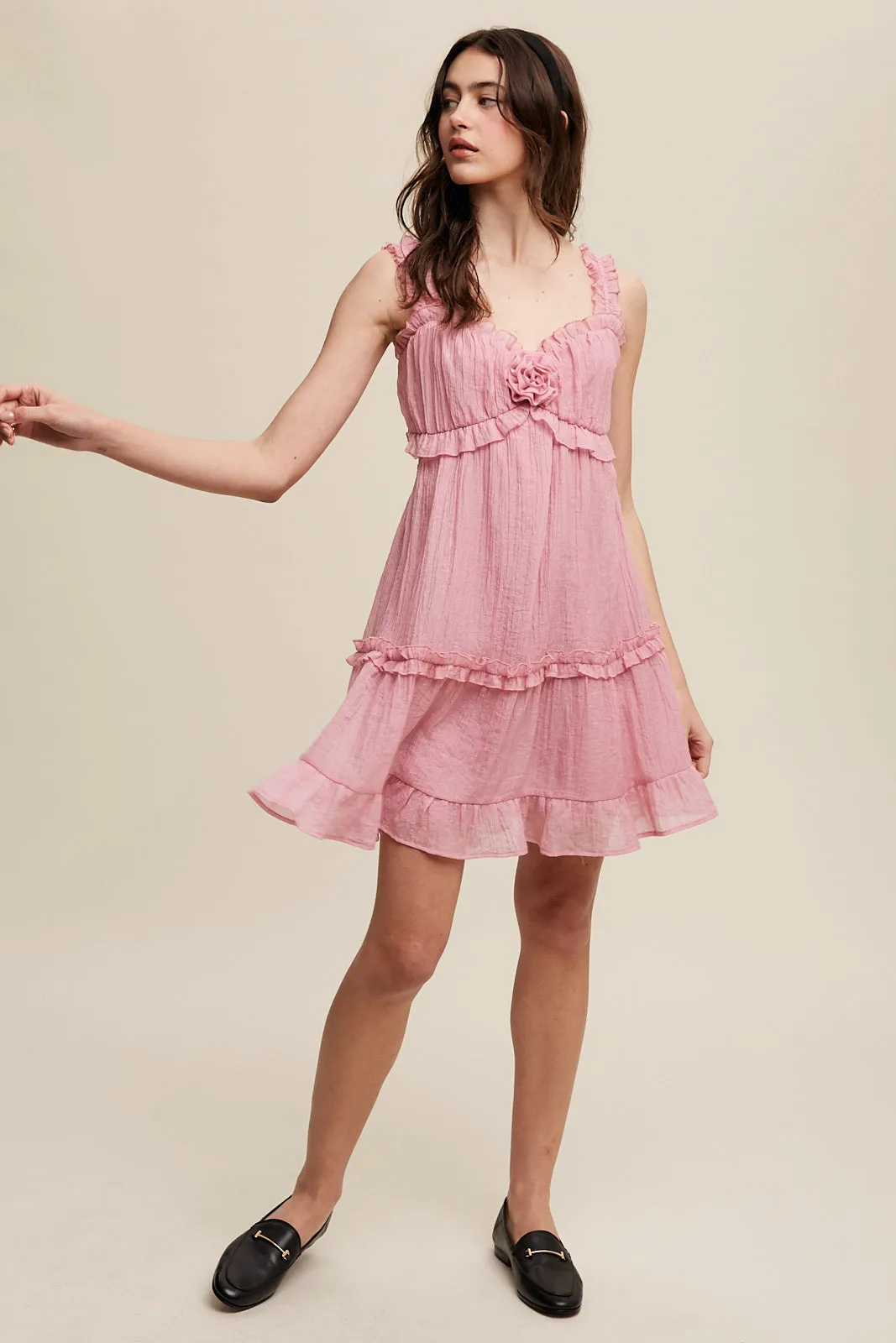 Delicate Sweetheart Ruffled Flower Detail Dress