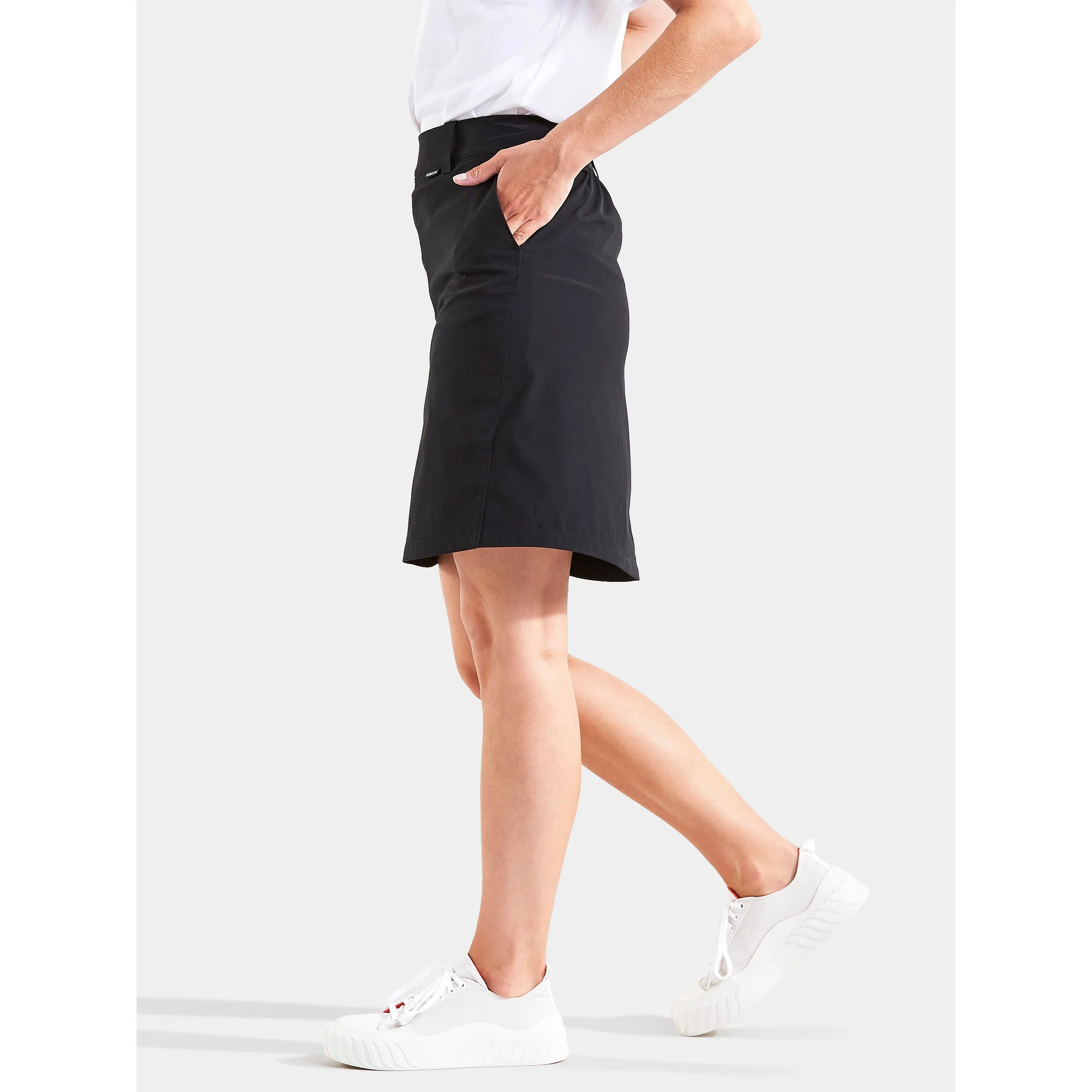 Didriksons Liv Women&#x27;s Skirt 4 Black | Buy Didriksons Liv Women&#x27;s Skirt 4 Black here | Outnorth