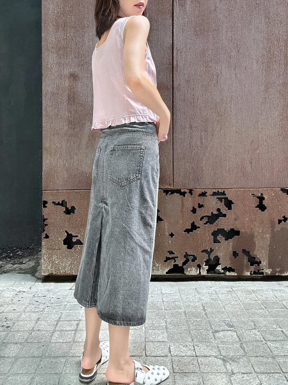 Faded Grey Asymmetrical Waist A-lined Panelled Skirt