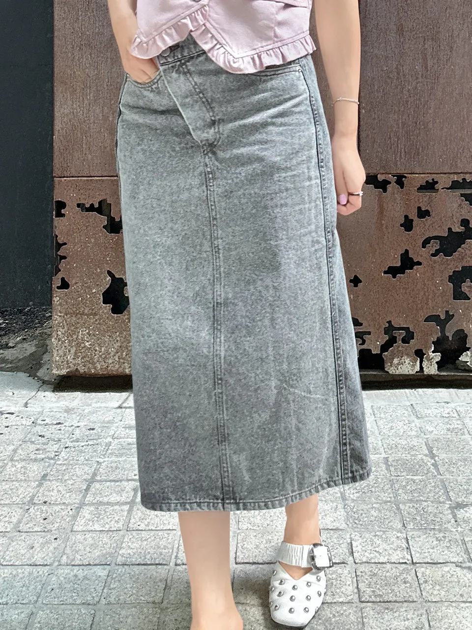 Faded Grey Asymmetrical Waist A-lined Panelled Skirt