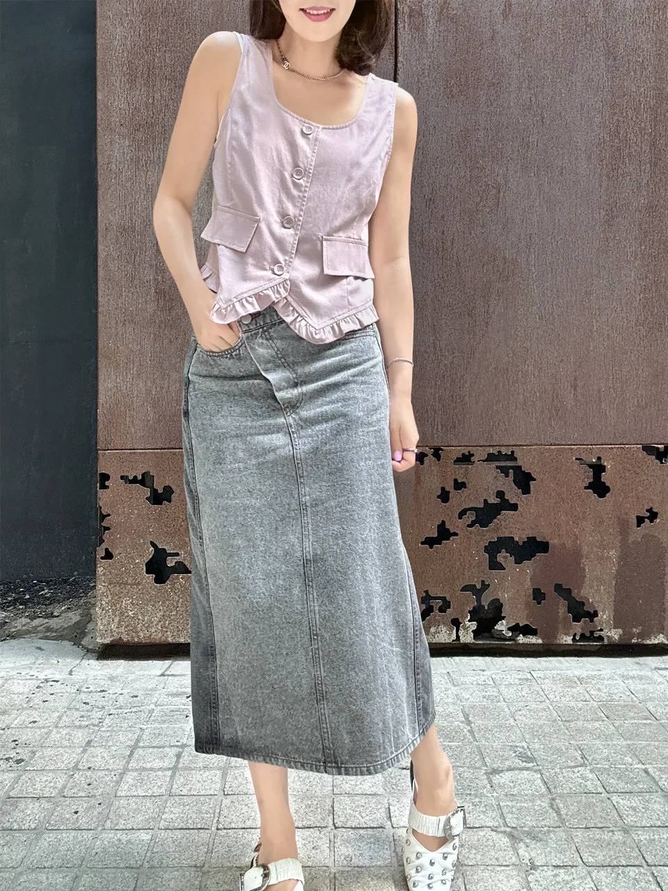 Faded Grey Asymmetrical Waist A-lined Panelled Skirt