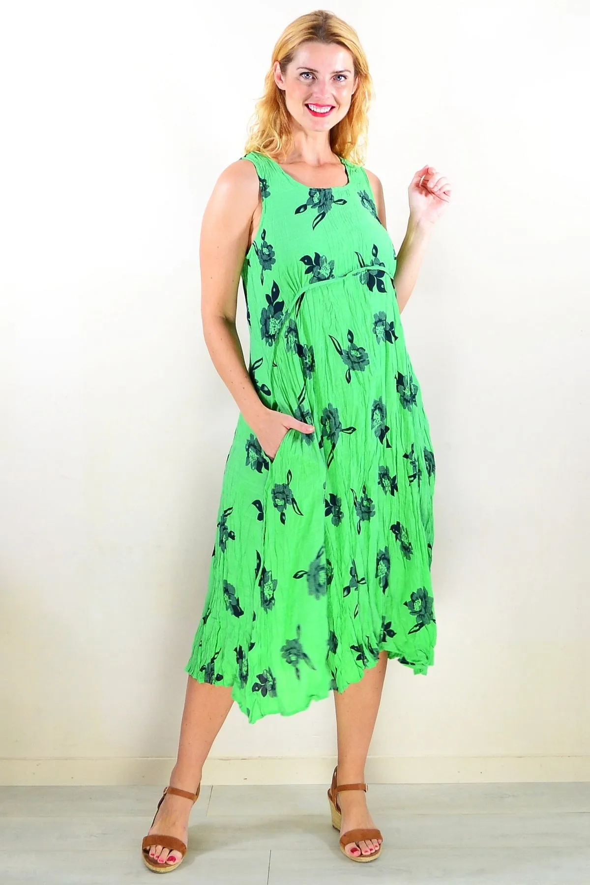 Green Sleeveless Tunic Dress