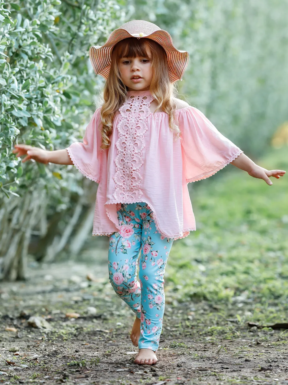 Spring Awakening Lace Tunic And Floral Legging Set