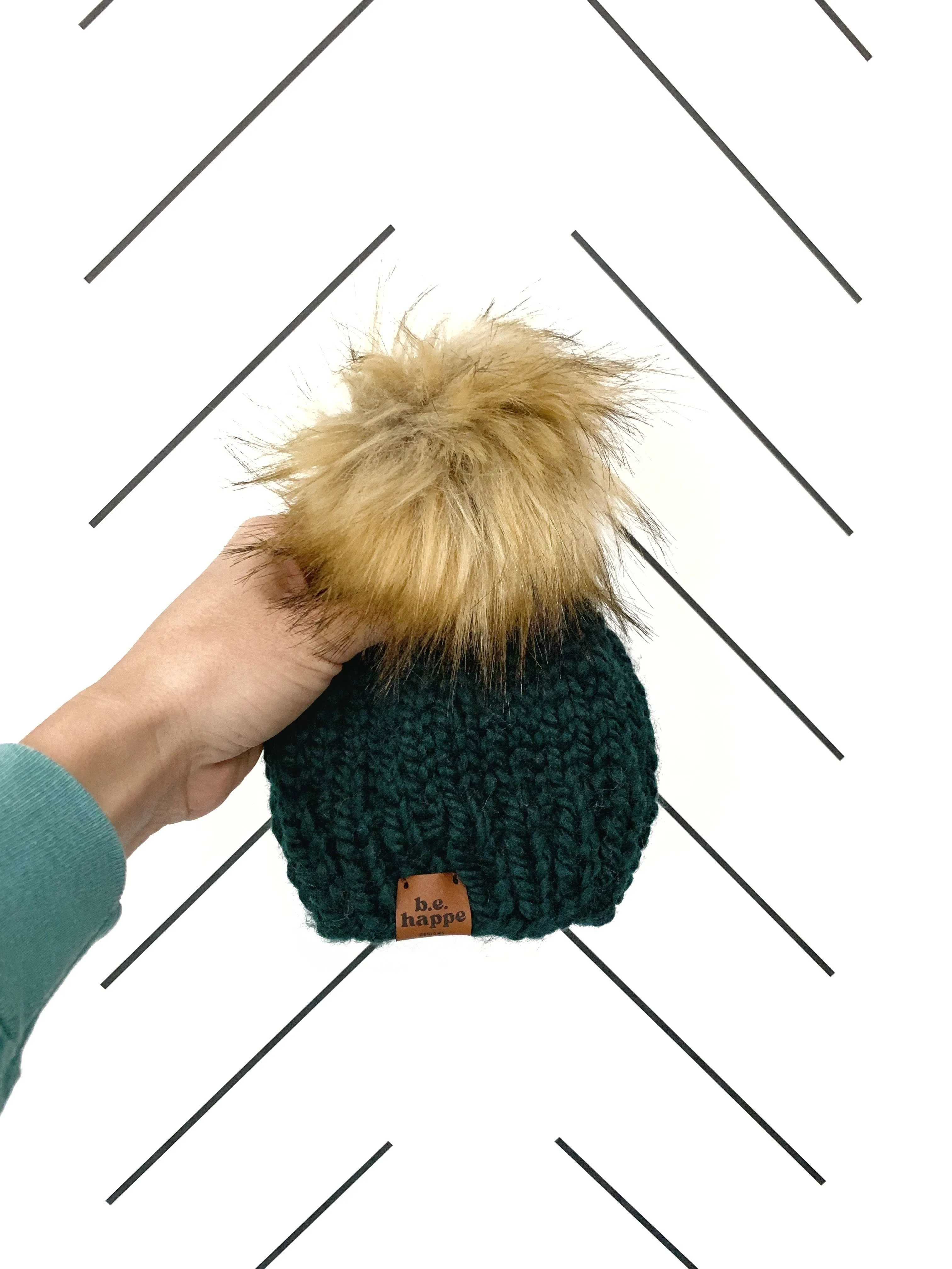 Youth Solid Knit Pom Hat | Dark Green